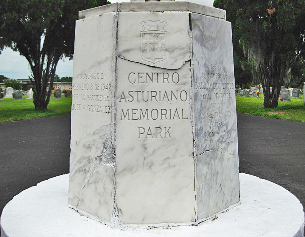 Centro Asturiano Memorial Park